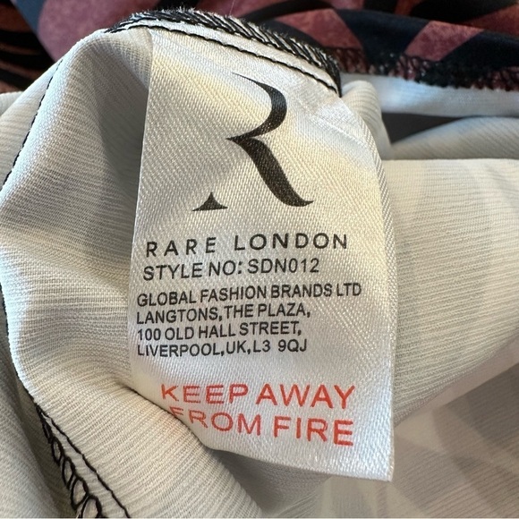 New Rare London Animal Print Mini Dress Long Sleeve Tiger Leopard NWT Sz 8 Large - Picture 15 of 16